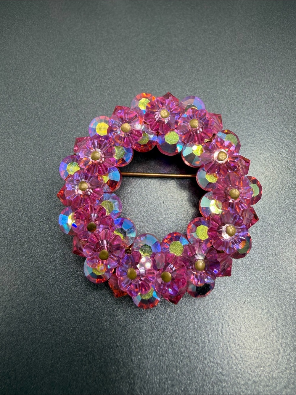 ⬇️⬇️ Vintage Pink Margarita Glass Brooch #298ub